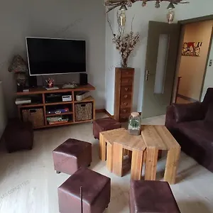 Meuble Classe 3 Etoiles De 72 M2, 2 Appartement